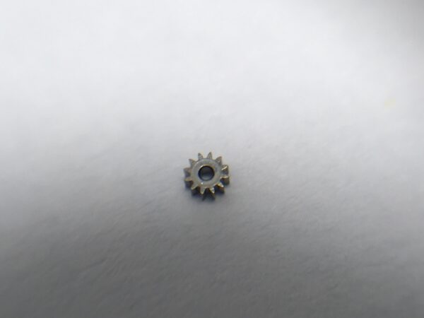 Tag Heuer caliber 6 (ETA 2895-2) intermediate crown wheel part 516 - Image 2