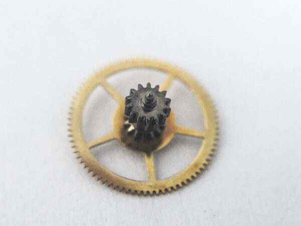 ETA caliber 2788 intermediate wheel part 203 - Image 2