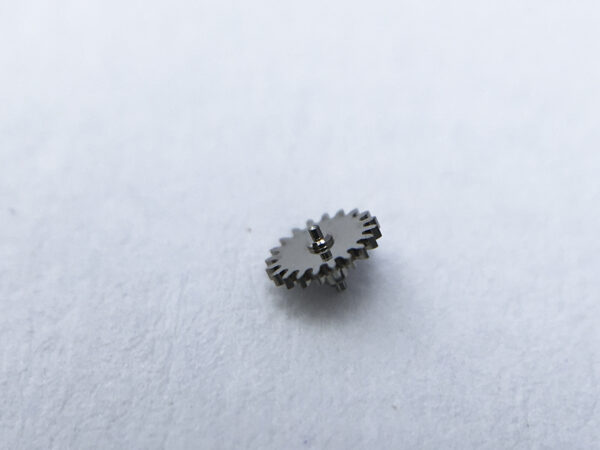 Tag Heuer calibre 11 second wheel driving pinion part