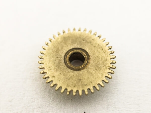 Landeron caliber 48 hour wheel part 255 - Image 3