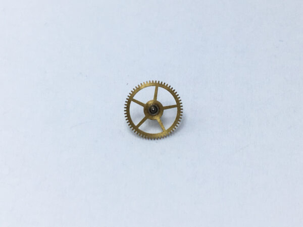 Universal Geneve caliber 215-1 center wheel with pinion part 220