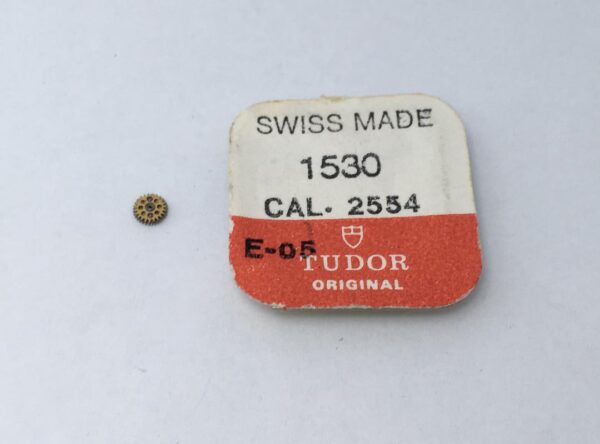 Tudor 2554 wheel part 1530 - Image 2